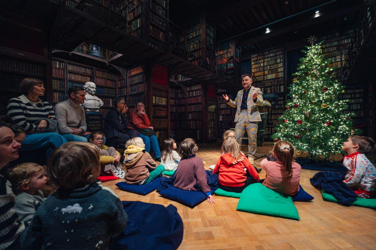 Winter in Antwerpen kindervertelling Dimitri Leue HCB (c) Thijs De Lange