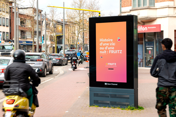L'application de rencontre Fruitz encourage les étudiants et conquiert les rues de Bruxelles !