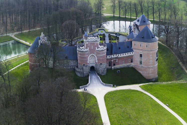 Kasteel van Gaasbeek, Vlaanderen vanuit de lucht