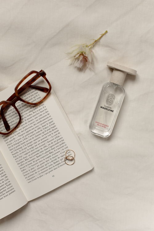 SKINS_LaPetiteMadeleine_Sous le silence de la rose edp_MOODVISUAL