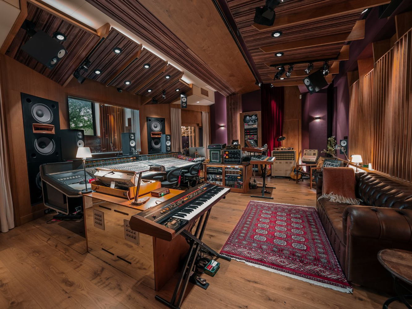 Mix with the Masters Flagship Paris Studios Optimized with Predictive AI Tool From REDIacoustics