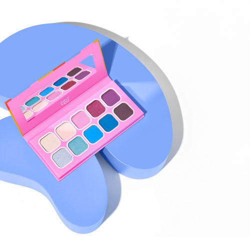 Medium Eyeshadow Palette €15,95