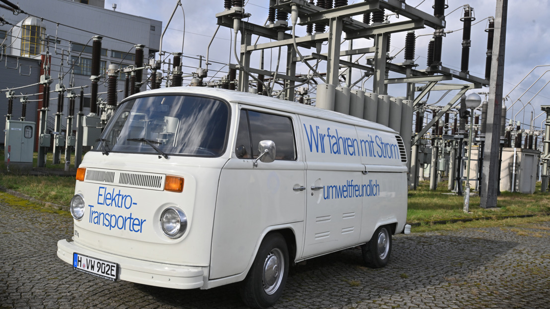 Back to the Future: Volkswagen Commercial Vehicles toont op Techno-Classica zijn pionier van de elektromobiliteit