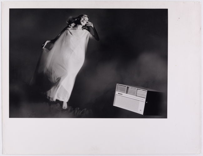 Advertisement for an air conditioner. Taken by Tufic Yazbek between 1960 and 1980 in Mexico City, Mexico. Gelatin silver developing-out paper print, 27.8 x 36 cm. 0243ya00140, 0243ya – Tufic Yazbek collection, courtesy of the Arab Image Foundation, Beirut.