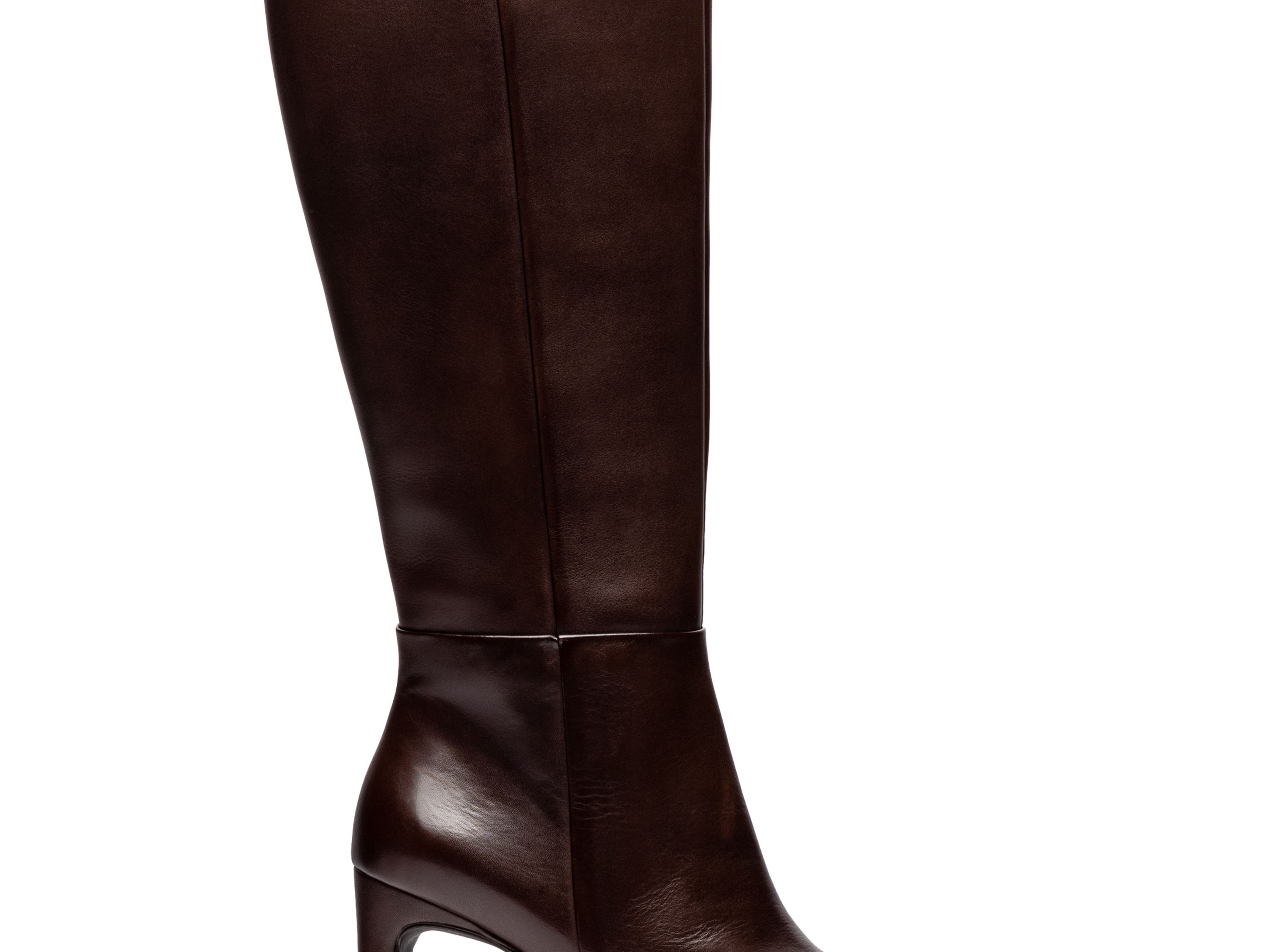 Unisa FW24 | Packshots shoes