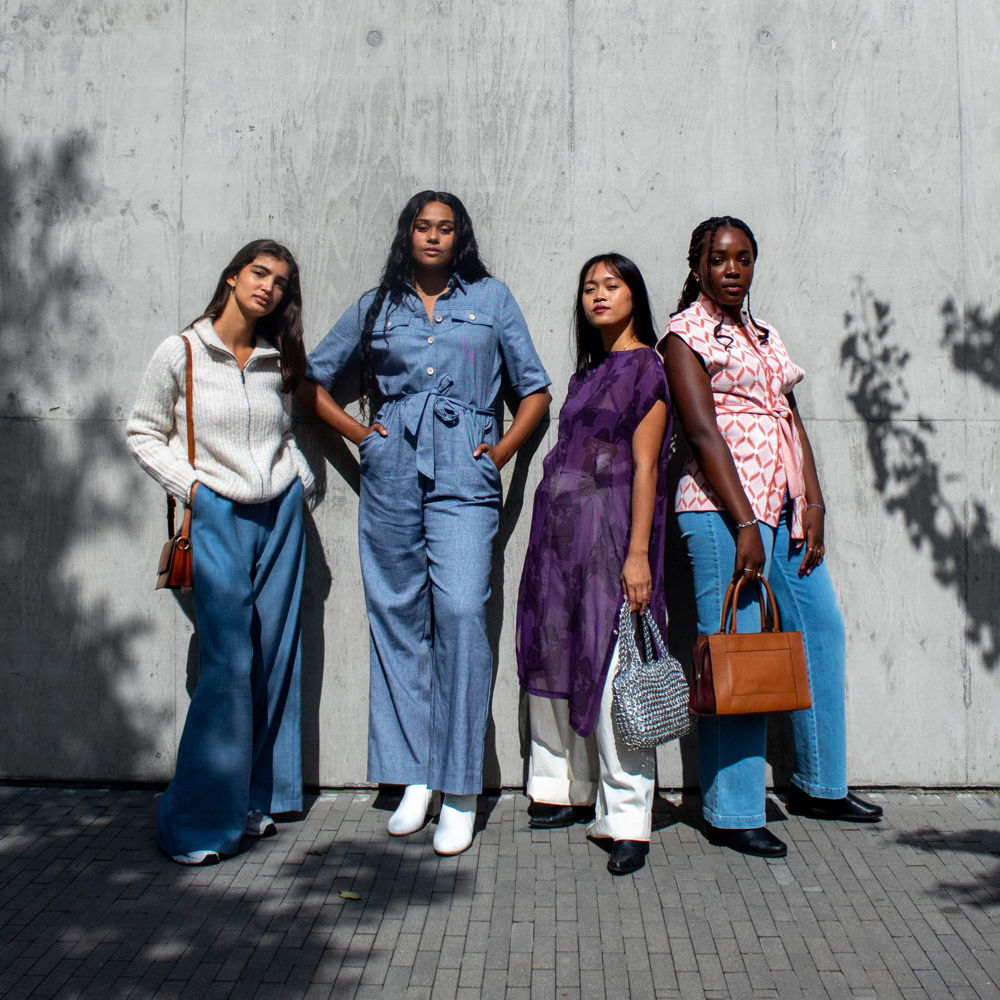 Outfits: @evamaria.bogaert @terrebleueofficial @consciousantwerp @gigue_official @omybagamsterdam  Shoot: @she.imanii rented at and styled by @dressr.be  Models: @farahxreh @sorryhoorqueen @iamxjo_ @lieselottewirtum