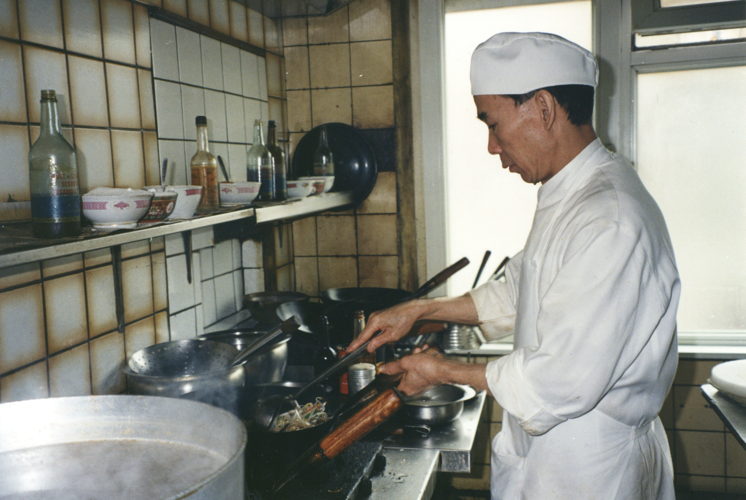 Kok Yip in de keuken van Nam Fong