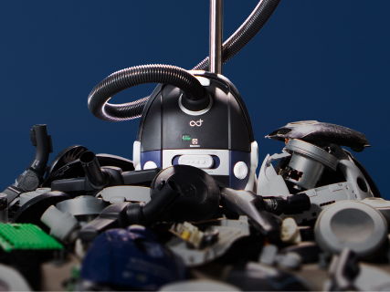AEG présente un aspirateur composé de matériaux 100% recyclés et réutilisés
