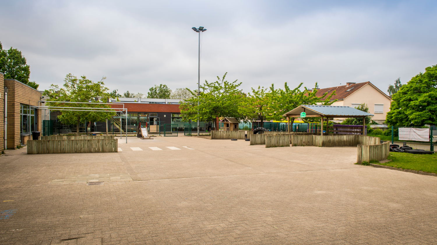 Neerlandschool VOOR ©Frederik Beyens