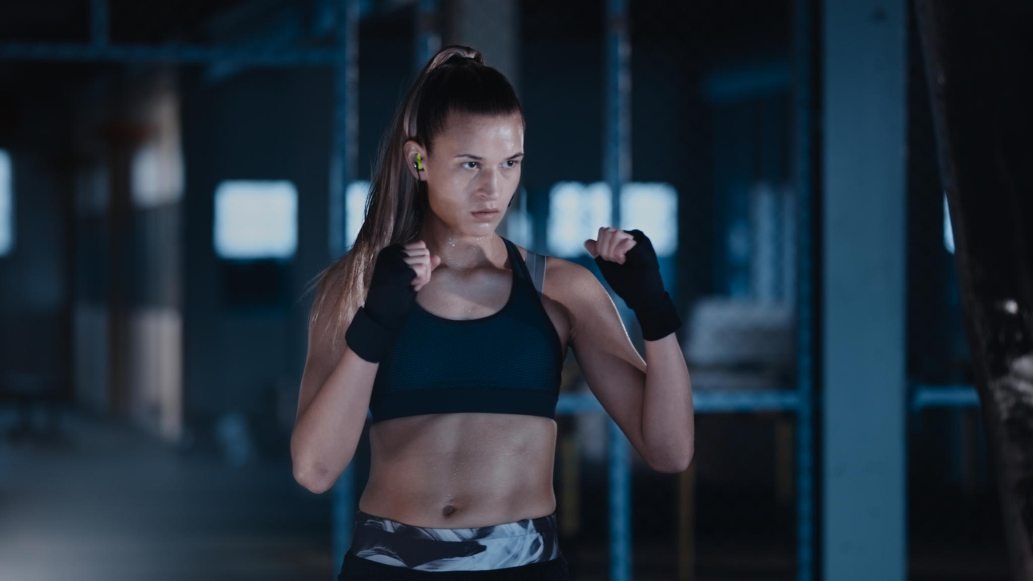 L'ambitieuse résolution du Nouvel An ​​
CX SPORT​
+ Ecouteurs de sport Bluetooth intra-auriculaires ​​
+ Un son clair et détaillé avec des basses puissantes​
+ Ailettes ergonomiques qui maintiennent confortablement les embouts pendant l'entraînement​
+ Résistant à la l’humidité et à la transpiration​
+ 6 heures d’autonomie sur batterie​
Prix recommandé : 129 EUR​