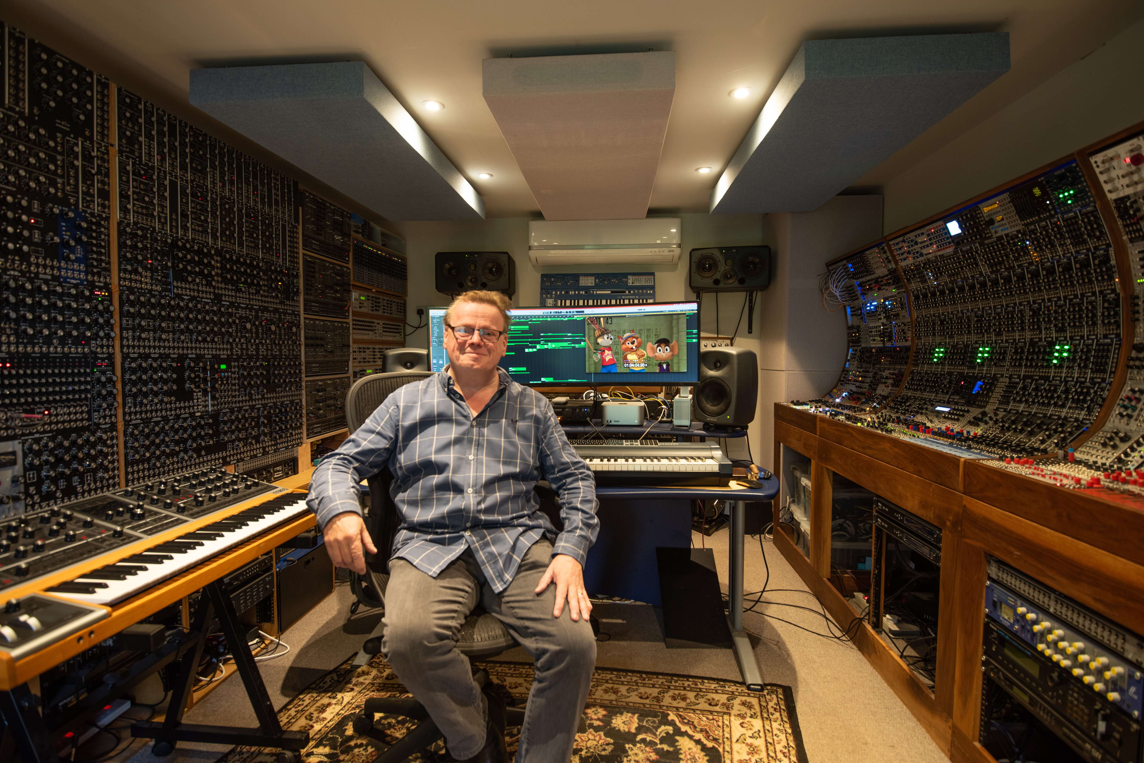 Television and Film Composer Lester Barnes Crafts His Soundscapes with AJH Synth with Massive, Multi-Voice System