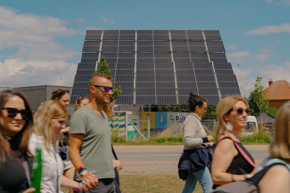 Bolt's zonne-installatie op Rock Werchter 2024 ©Illias Teirlinck