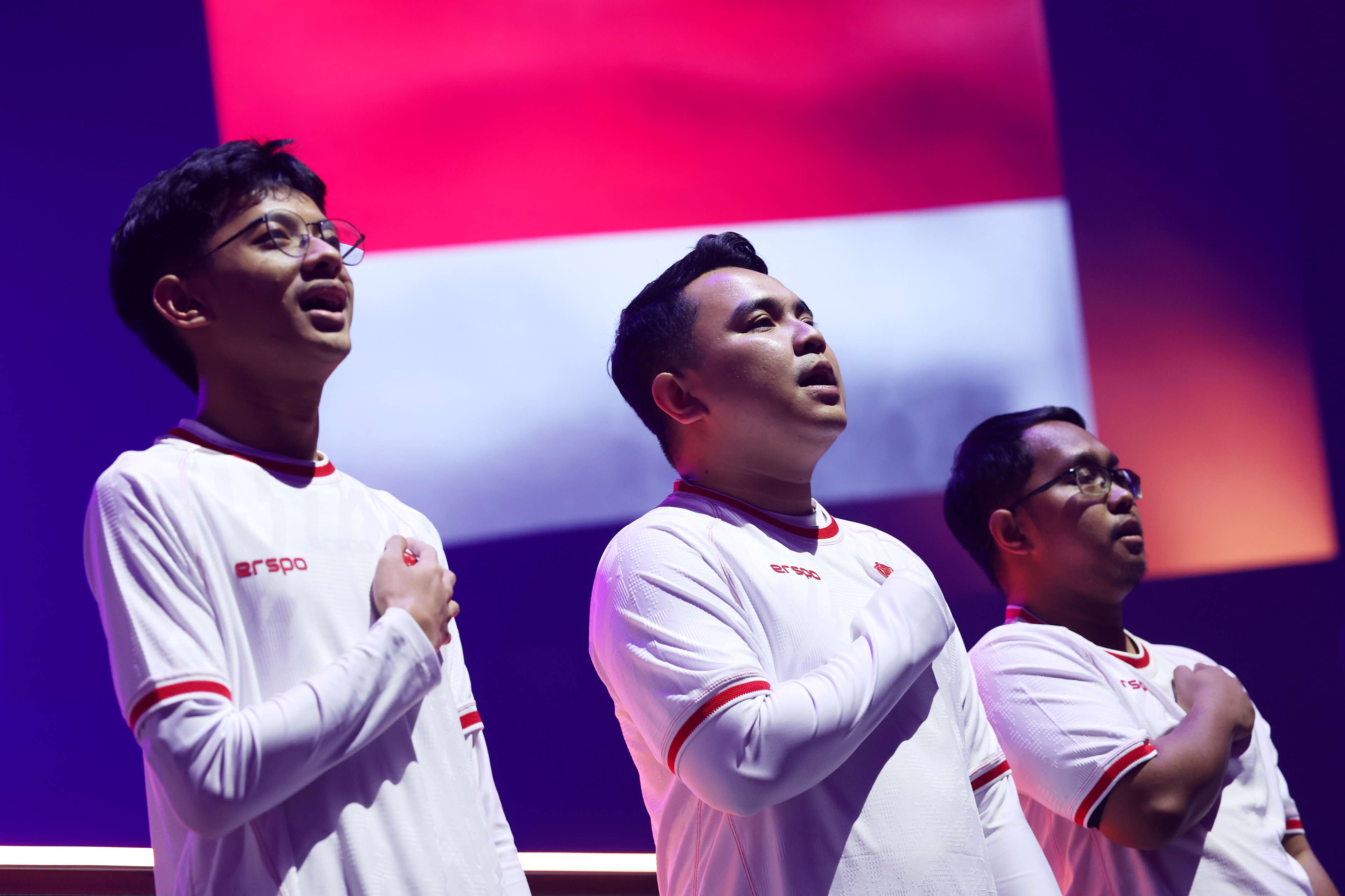La FIFAe World Cup 2024™ s’est achevée et a couronné ses premiers Champions !