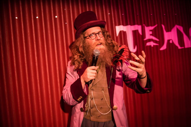 Ben Caplan in Old Stock: A Refugee Love Story / Photo by Stoo Metz