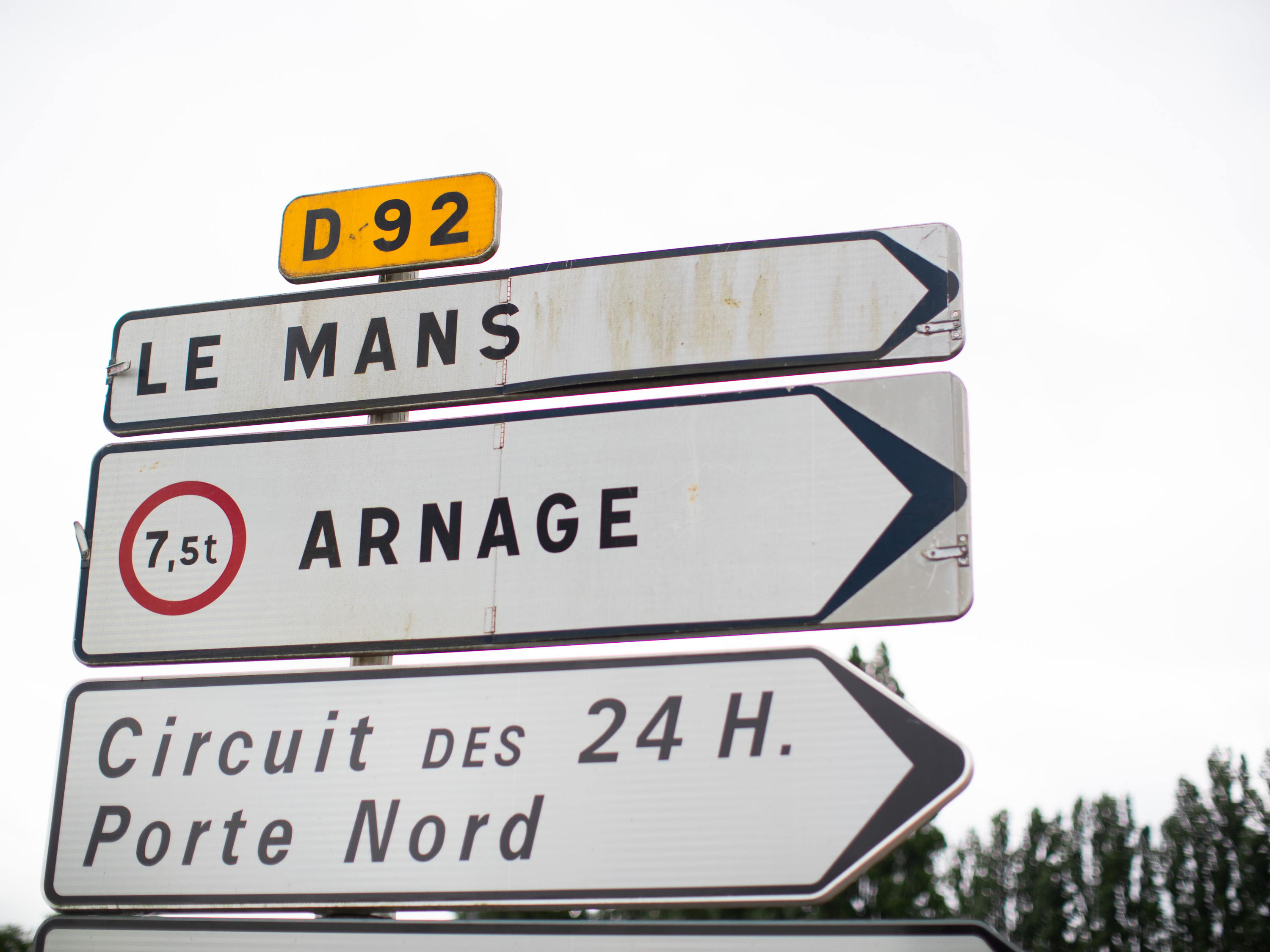 TEAM WRT AND BMW READY FOR LE MANS CHALLENGE