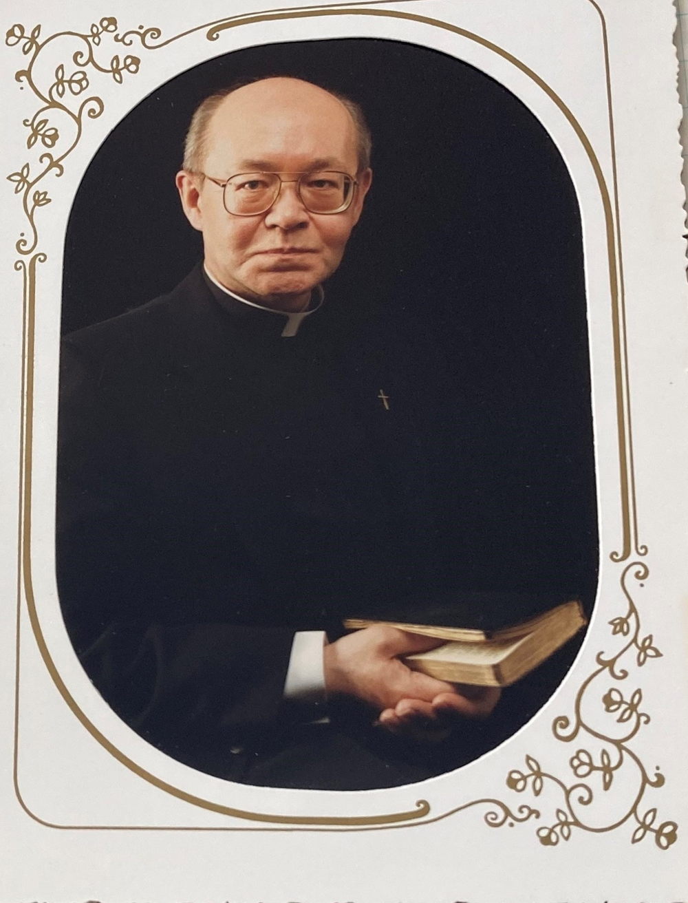 Kanunnik Gaston Mornie
