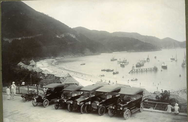 Glamour of Travel - Early days in The 
Repulse Bay