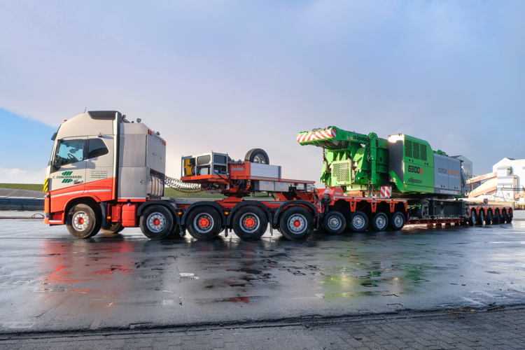 EURO-PX 6-axle with 4-axle Interdolly biggest lowloader in Nooteboom programm