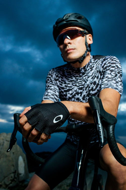 OAKLEY 2023 BIKE COLLECTION - ROAD IMAGE (4)