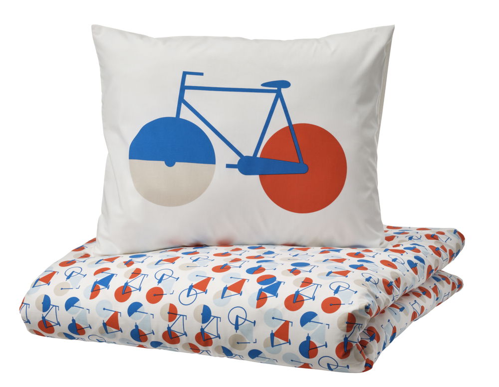 IKEA_VINTER kids gifting_SPORTSLIG+quilt+cover+and+pillowcase_€14,99