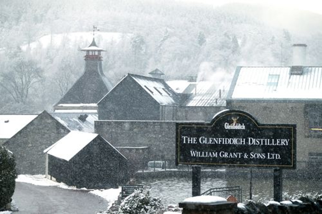 GLENFIDDICH CELEBRATES 15 YEARS OF SUPPORTING CANADIAN ART WITH THE LAUNCH OF THE ANNUAL GLENFIDDICH ARTIST IN RESIDENCE PROGRAM THAT AWARDS ONE ARTIST A THREE-MONTH RESIDENCY IN DUFFTOWN, SCOTLAND