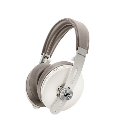 In addition to the classic black variant, the MOMENTUM Wireless headphones are now available in a sandy white colour scheme. In addition to the classic black variant, the MOMENTUM Wireless headphones are now available in a sandy white colour scheme.