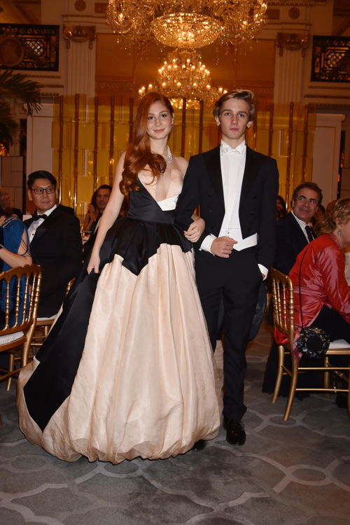 Marquise Altea Patrizi Naro Montoro (in Stephane Rolland HC and jewelry by Payal New York) with her cavalier Paul Lenain, Photo by Jean Luce Huré