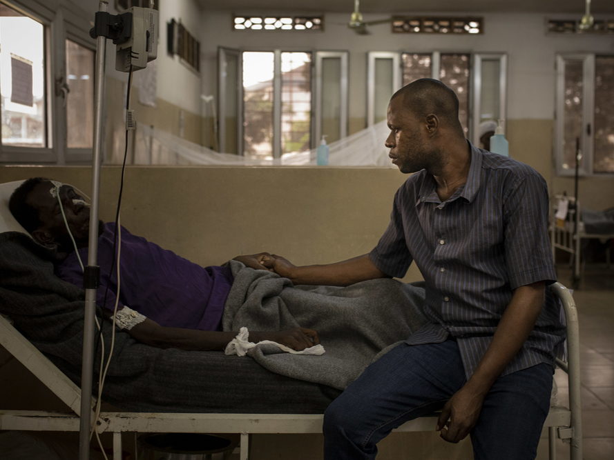 Informe MSF: Los programas de VIH y tuberculosis necesitan de un impulso financiero urgente