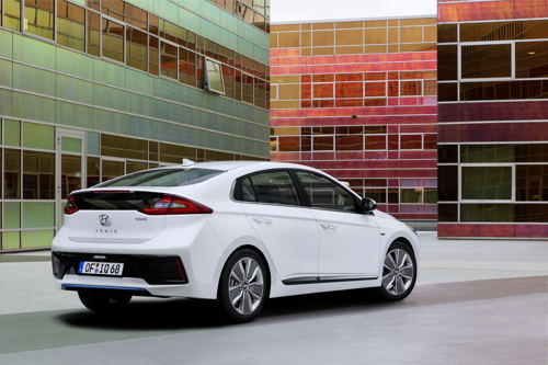 IONIQ Hybrid