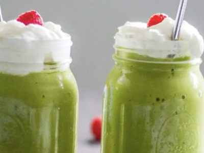 ¡Dale un toque a tu Navidad con el Smoothie “Verde Grinch” de Silk! 
