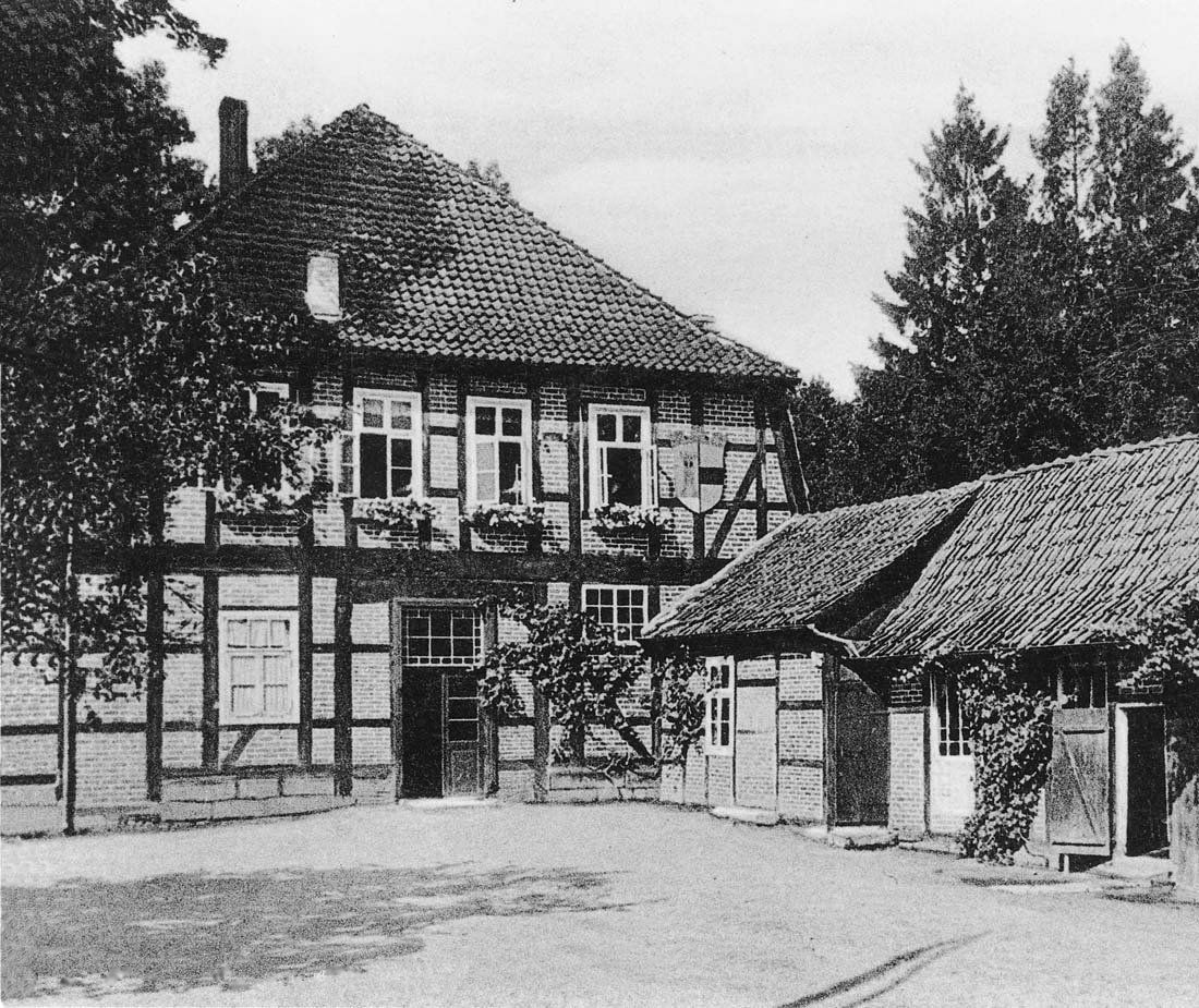 The company was founded in 1945 in this farmhouse in the Wedemark.