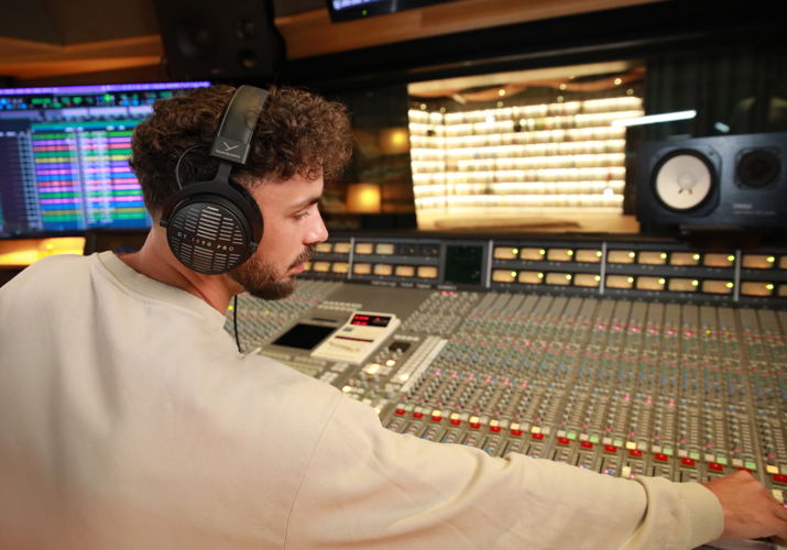 PIC_DT1990PRO-MKII_24-09_Mixing_Mastering_v2