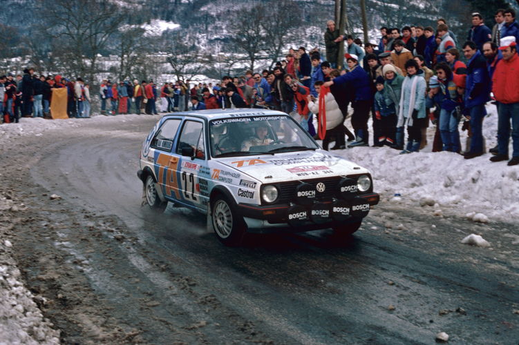 Leyendas del rally: el Golf Mk2 GTI “Grupo A” también entrará en acción en la Ice Race. El campeón de rally, Jochi Kleint, estará al volante de una réplica del auto que ganó el World Rally Championship en 1986.