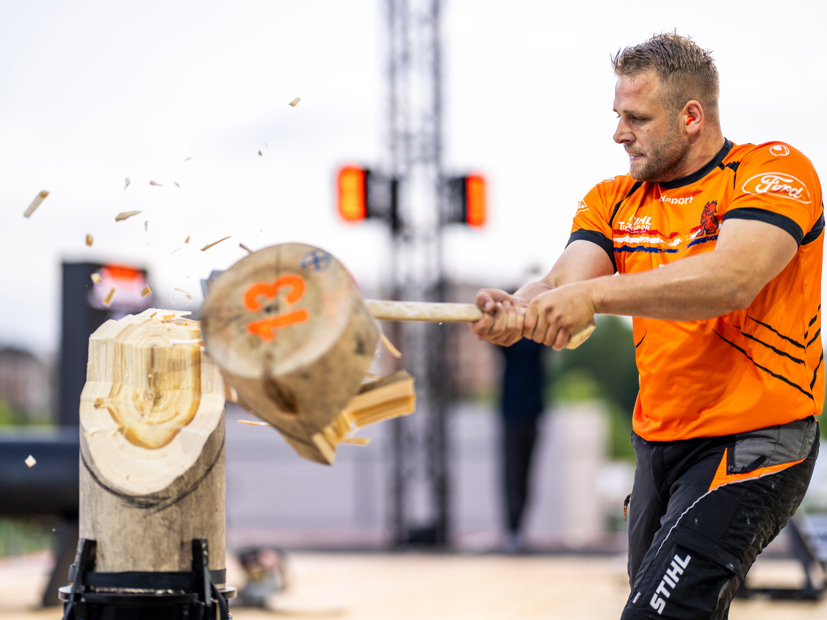 STIHL TIMBERSPORTS® Benelux Championship au Boerenrockfestival à Drouwenermond (Pays-Bas)
