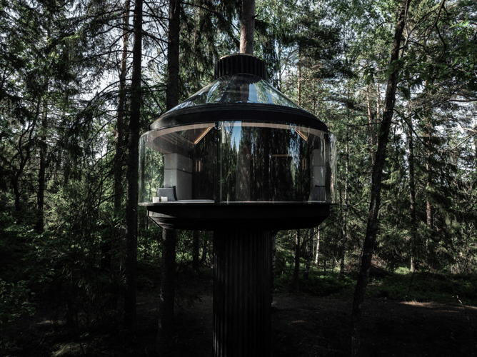 Polestar_reimagines_sustainable_travel_with_KOJA_micro_space_tree_house