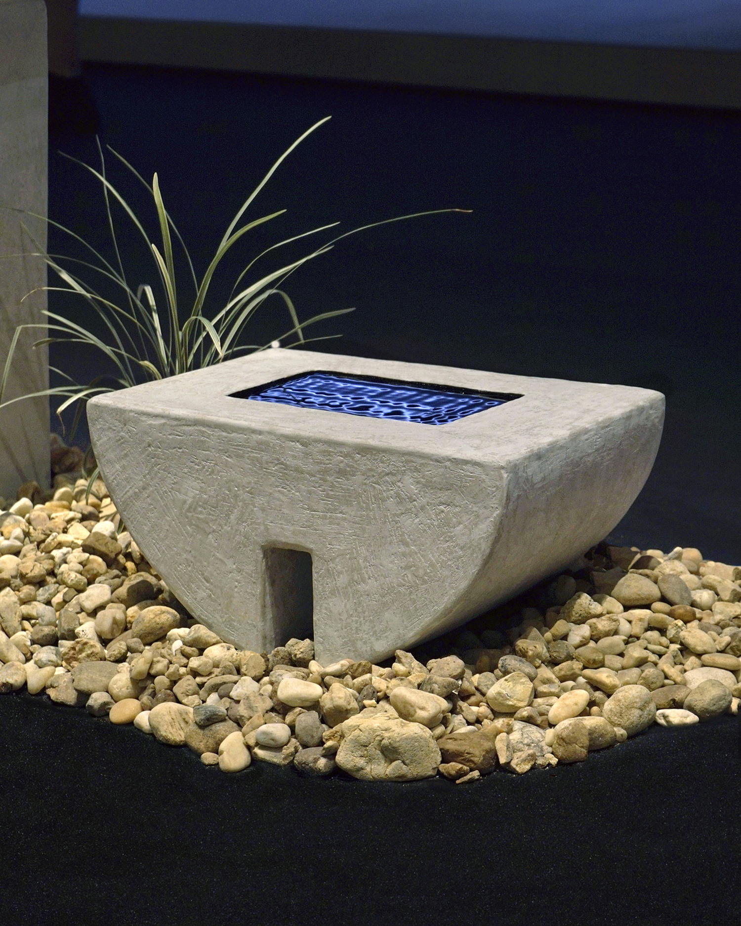 Stroll Garden Curio at Design Miami 2022. Courtesy of Stroll Garden.4