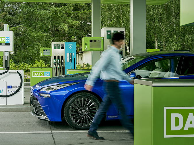 DATS 24 opent publiek waterstoftankstation ter hoogte van de E40, aan het Research Park Haasrode.