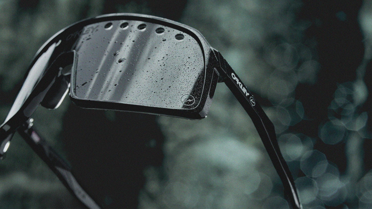 OAKLEY x FRAGMENT FW23 COLLECTION SUTRO VENTED