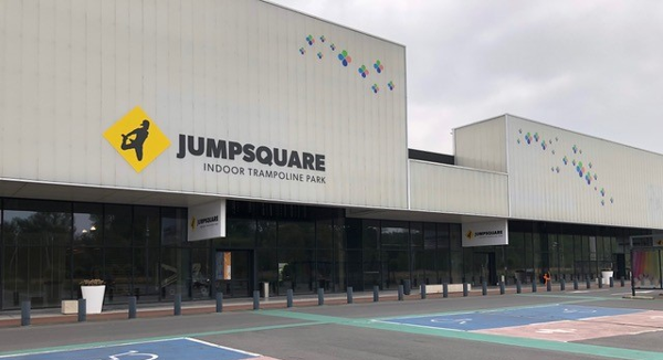 Persvoorstelling en ontbijtreceptie nieuw trampolinepark Jumpsquare Brugge
