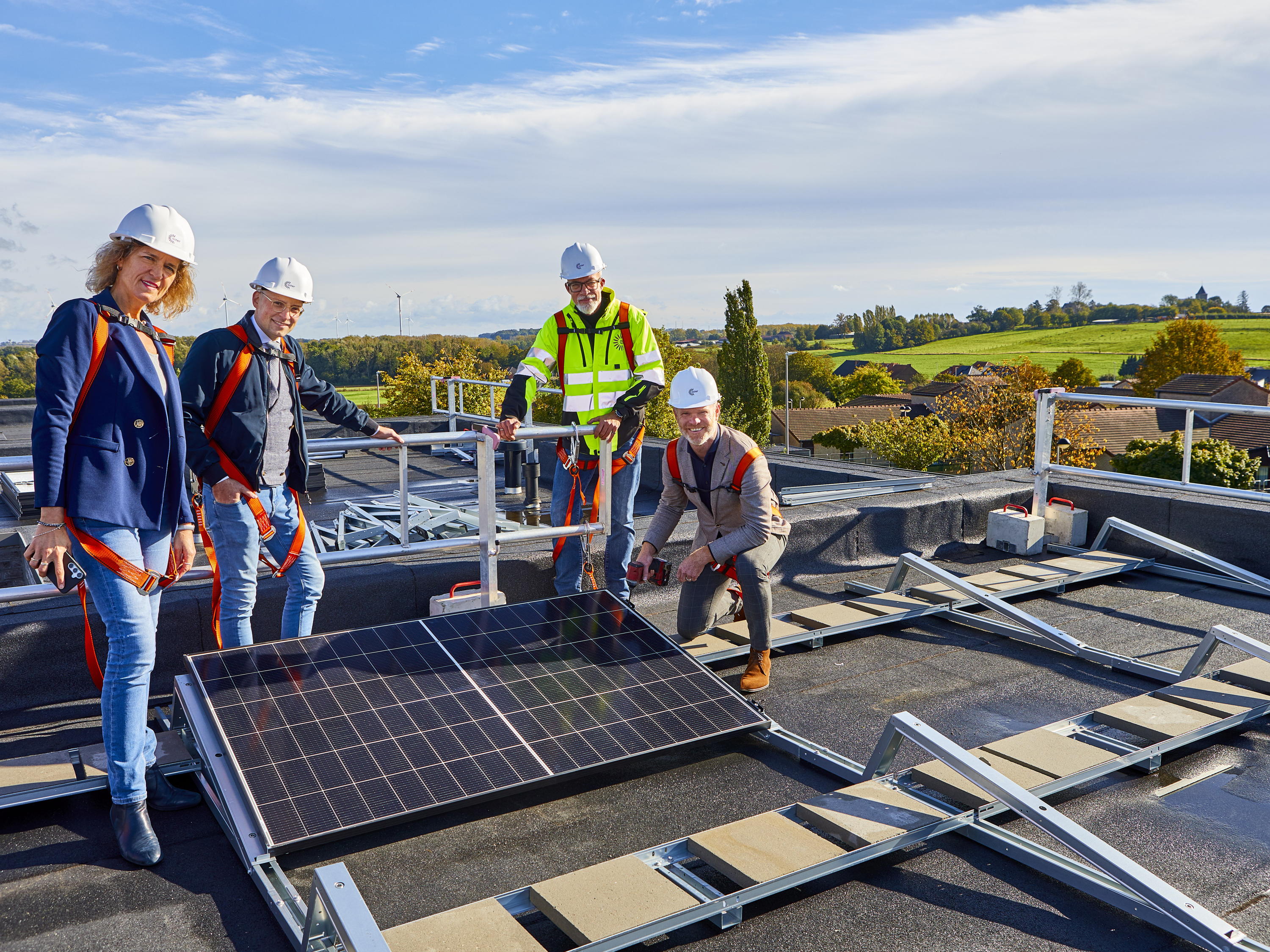 100 000ste ASTER-zonnepaneel op sociale woning in Eggelmeerbos-wijk in Tongeren