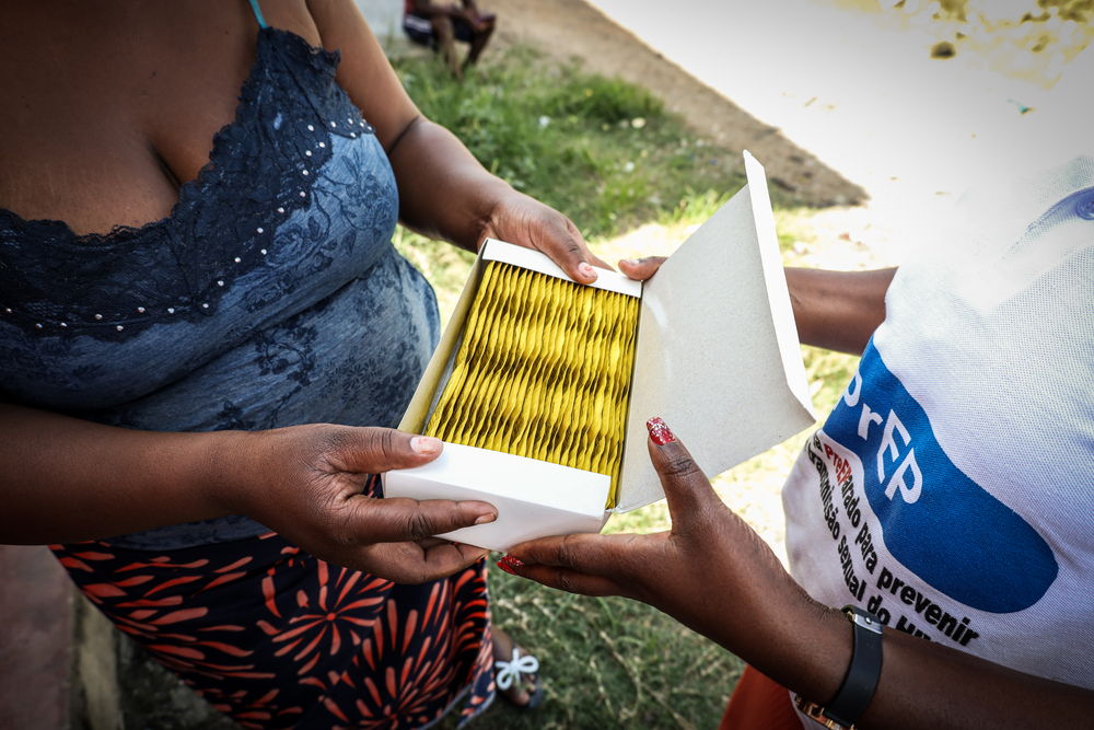 Condoms and lubricant are handed to sex workers, at-risk youth and men who have sex with men in Beira. Unprotected sex remains one of the biggest challenges in the community and is one of the main causes of sexually transmitted infections reported in MSF community clinics.  People who participate in highly stigmatised activities often feel uncomfortable seeking medical services. Because of this, health issues that are preventable and treatable, if not cared for in a timely manner, can become more complex.  Photographer: Mariana Abdalla      