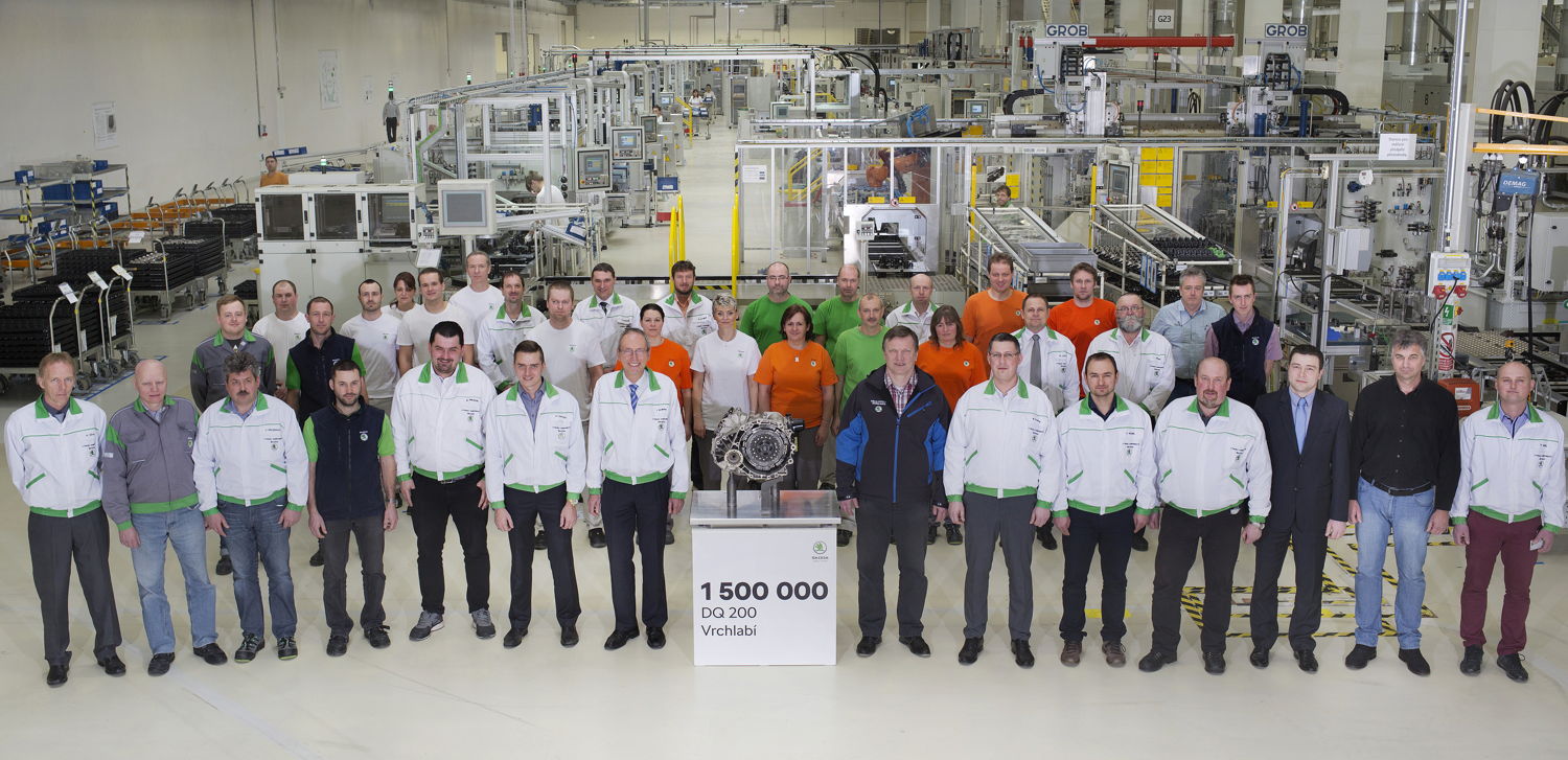The 1.5 millionth direct shift gearbox has run off the production line since the start of production at ŠKODA’s Vrchlabí plant in 2012. The modern DQ 200 transmission is used in numerous ŠKODA models as well as other Volkswagen-Group vehicles. It enables quick gear changes within just milliseconds and provides superior shifting comfort.