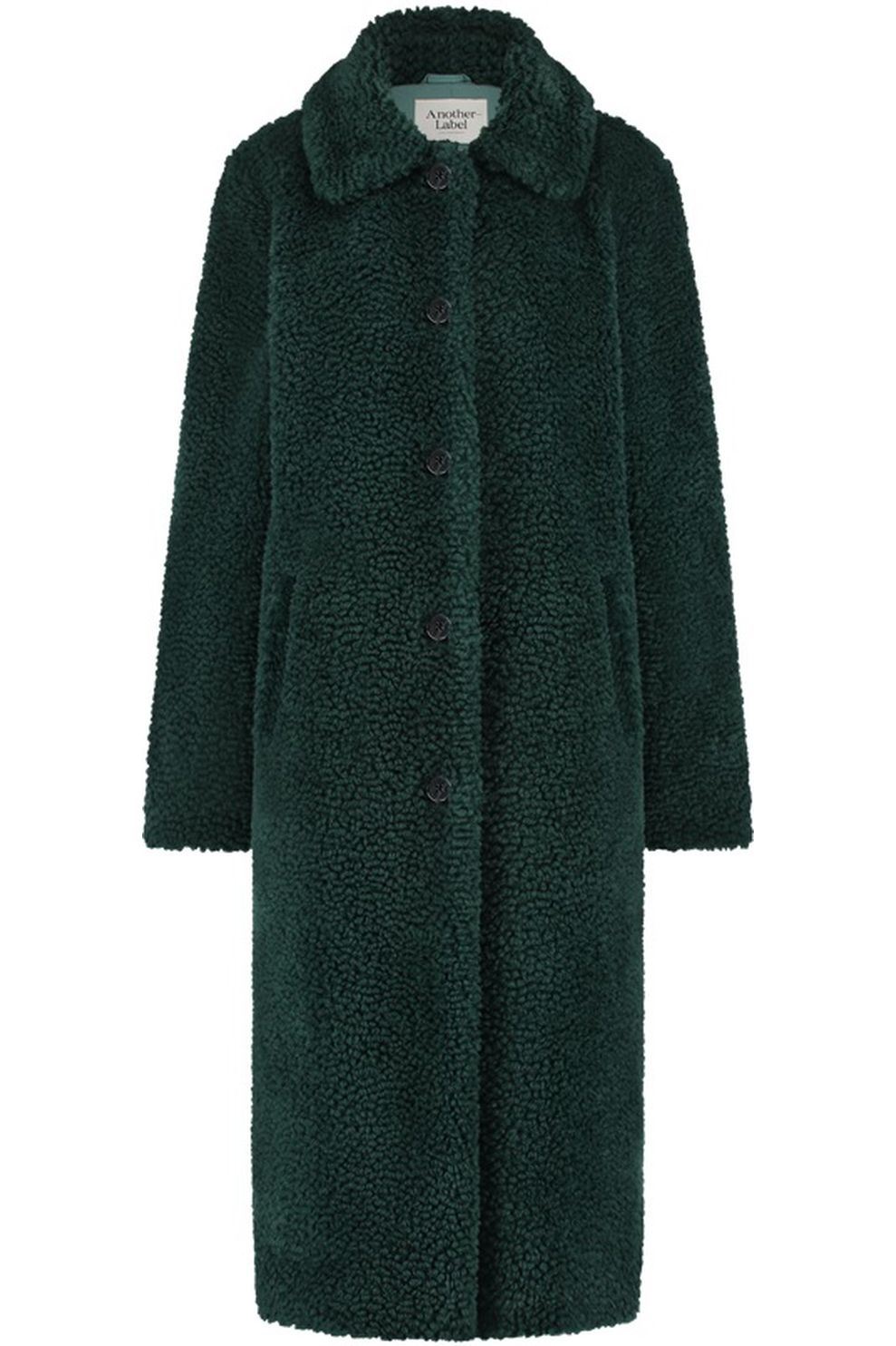 Juttu_FW23_Another-Label_Jkt ANOL Moussy Coat_JUTTU_€149,95 Juttu_FW23_Another-Label_Jkt ANOL Moussy Coat_JUTTU_€149,95
