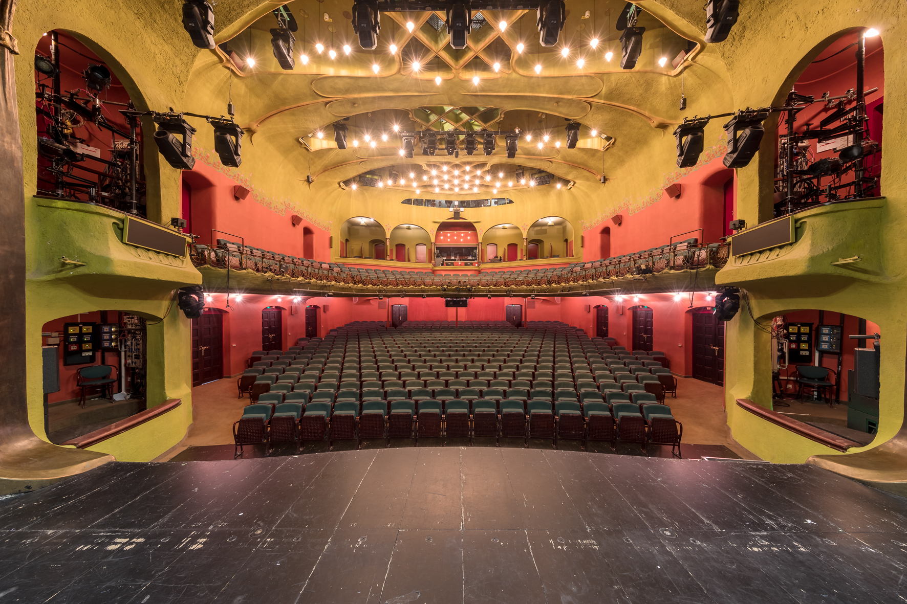 Die Münchner Kammerspiele sind stilistisch vom Jugendstil beeinflusst