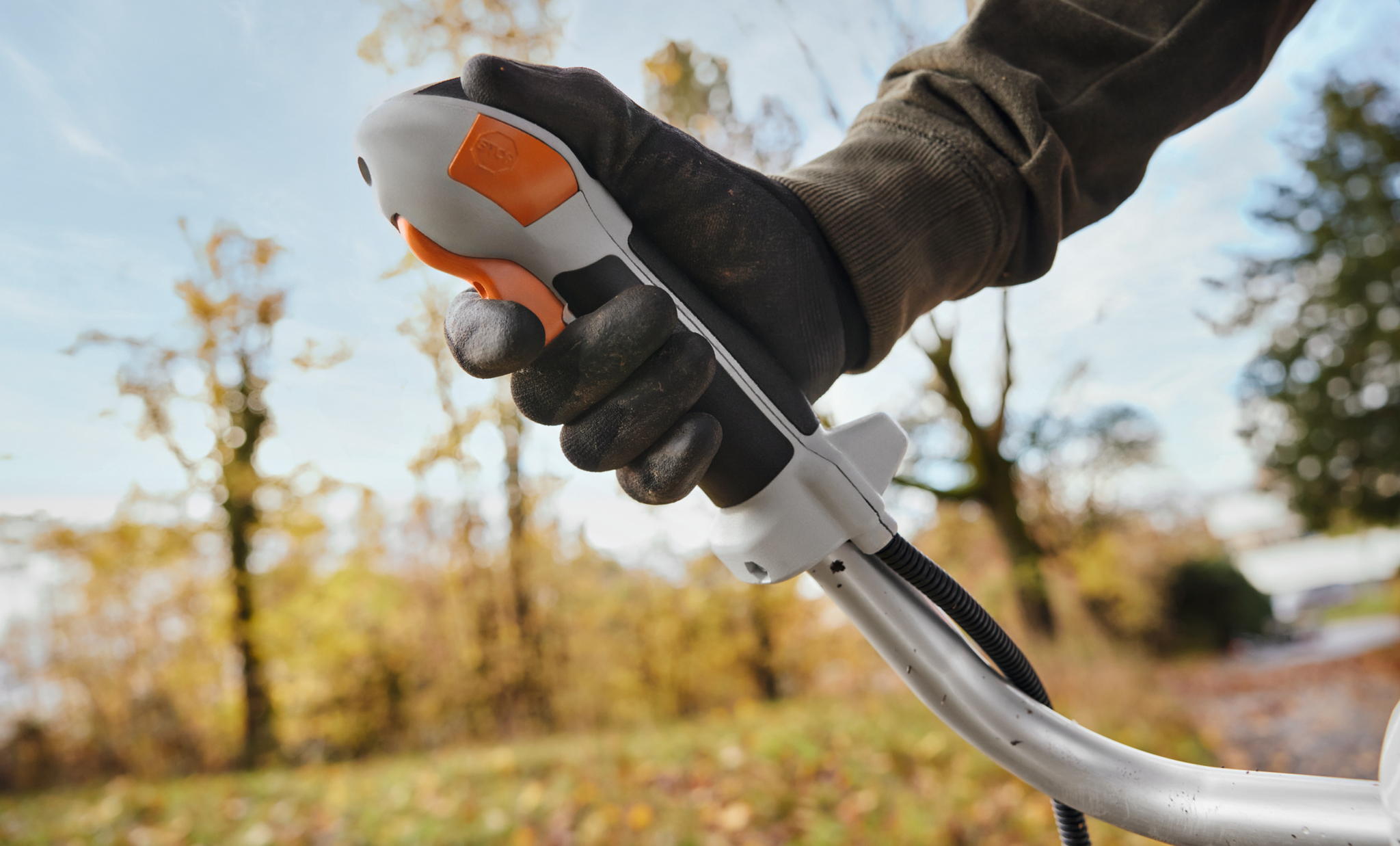 Réduisez la pression sur vos muscles et articulations | Nouvelle STIHL ADVANCE Grip