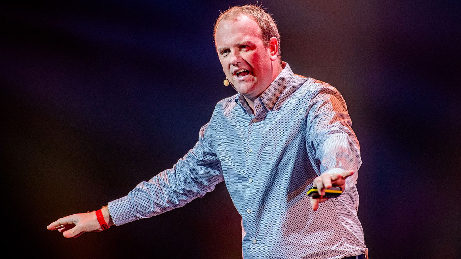 Steven Van Belleghem tijdens een van zijn keynotes