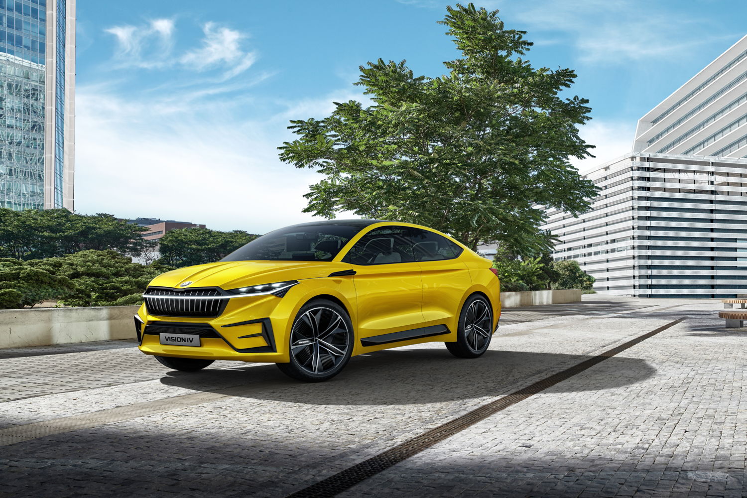ŠKODA AUTO is continuing along its path towards electromobility in 2020, presenting the series-production version of the VISION iV in the first half of the year. The 125th anniversary of the company's founding thus also marks the beginning of a new era for the manufacturer: the all-electric SUV is the brand's first vehicle to be based on the Volkswagen Group's Modular Electric Platform.
