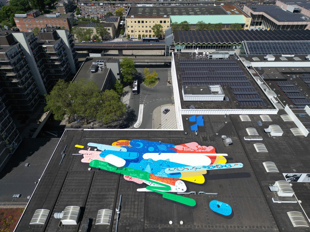 © Frank Hanswijk. Roofscape Landmark Project Larsen Bervoets in Rotterdam.