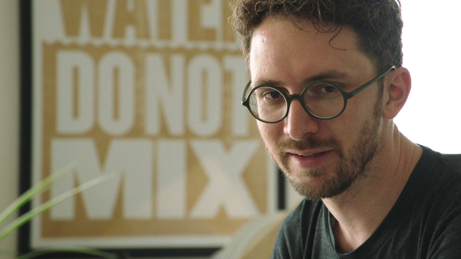 Koen Galle aka dj Kong in Festivalkoorts - (c) VRT