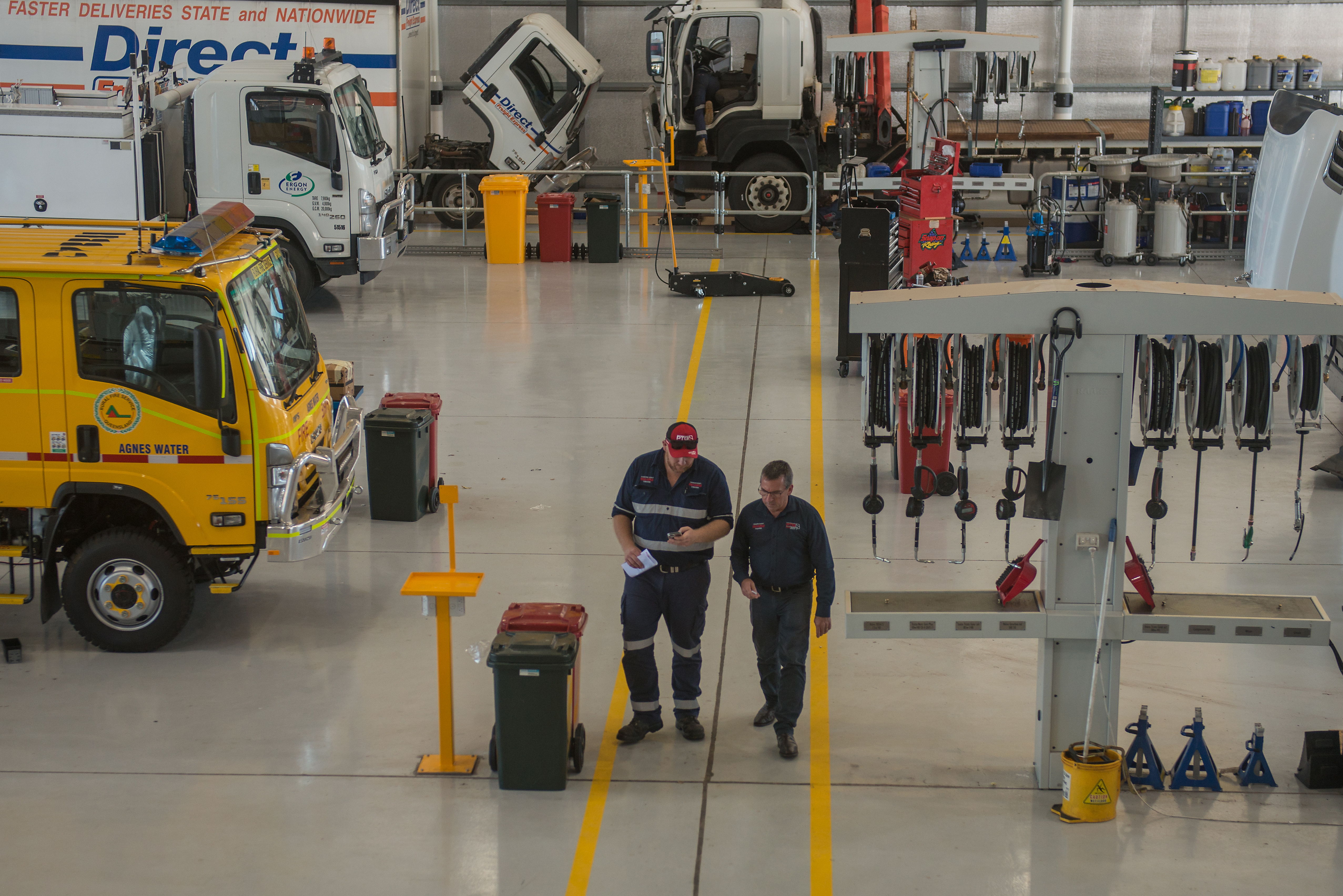Dealer Manager of Fraser Coast Isuzu Rod Cusack (right) Dealer Manager of Fraser Coast Isuzu Rod Cusack (right)